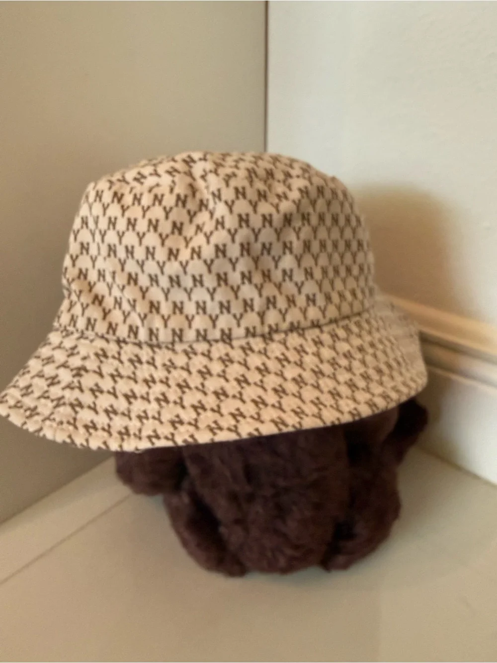 Reversible NY Yankees Monogram Bucket Hat with Embroidered Logo